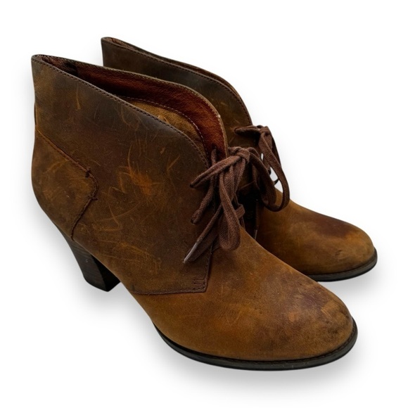 Clarks Indigo Distressed Nubuck Leather Lace Up Ankle Boots, Brown, Size 9.5 - Picture 1 of 12